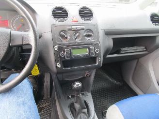 Volkswagen Caddy Life 1.6 picture 12