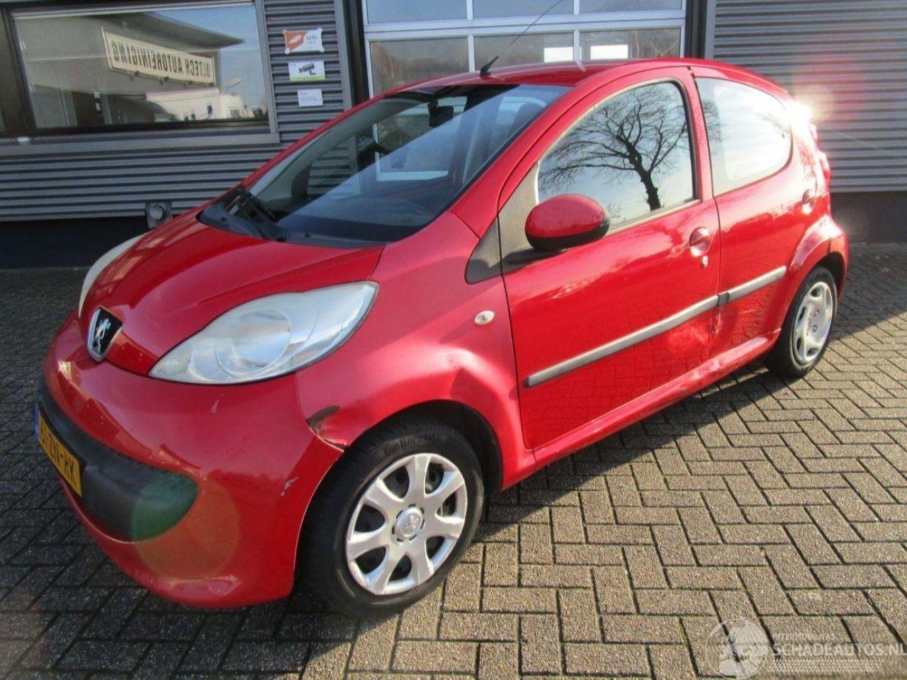 Peugeot 107 1.0-12V XS 5drs