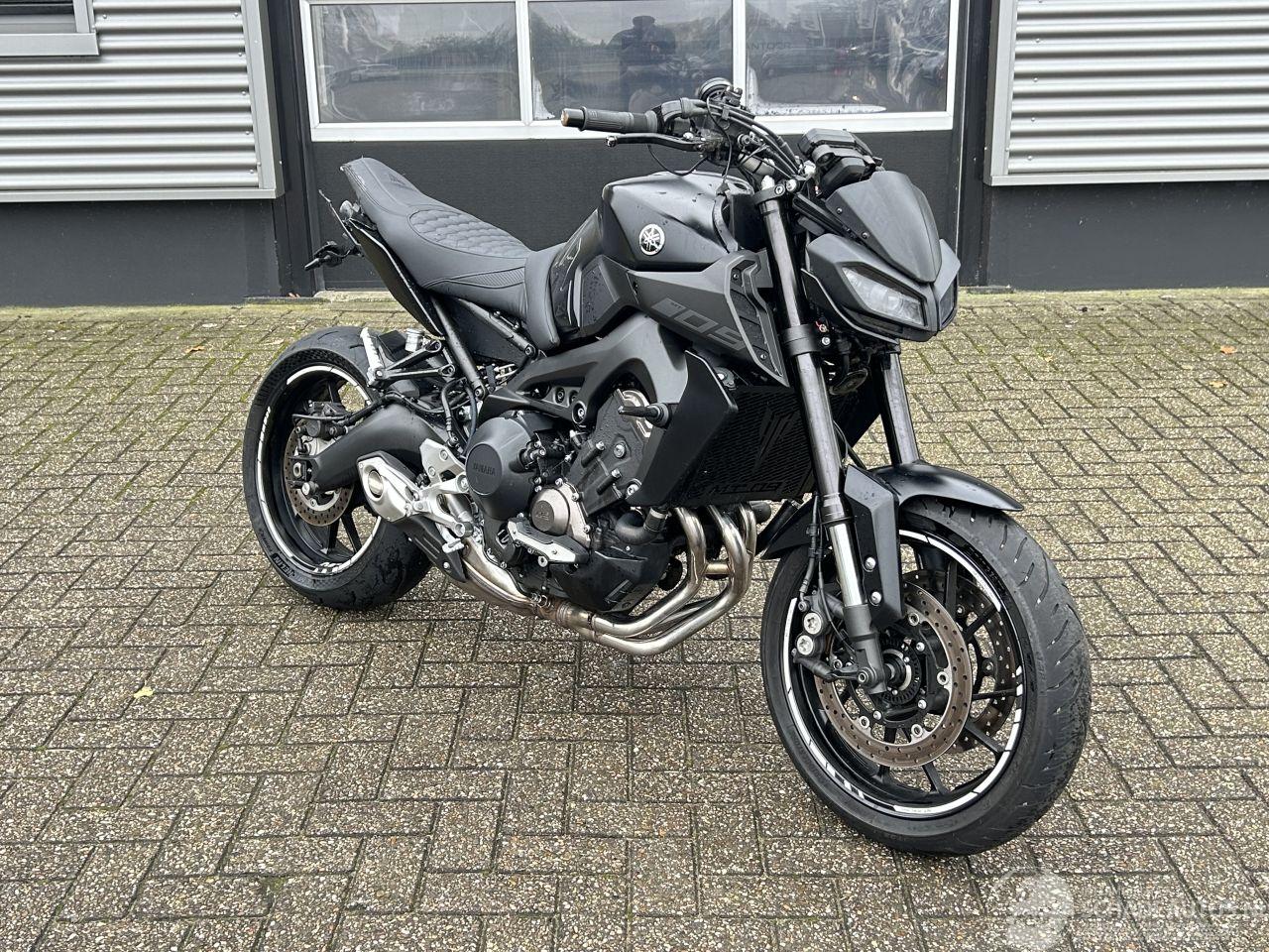 Yamaha MT-09 ABS