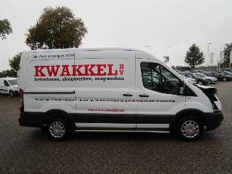 Ford Transit 310 2.0 TDCI L2H2 Trend picture 6