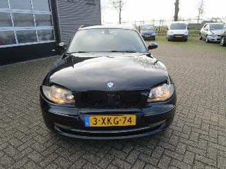 BMW 1-serie 118D High Executive picture 8