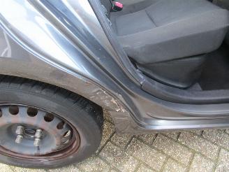 Toyota Yaris 1.5 Full Hybrid Aspiration 5drs picture 27