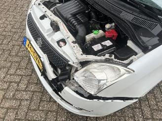 Suzuki Swift 1.3 Shogun picture 31