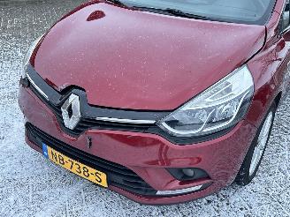Renault Clio 0.9 TCE Limited picture 24