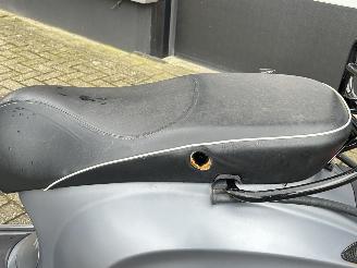 Vespa  Sprint 50 4T picture 14