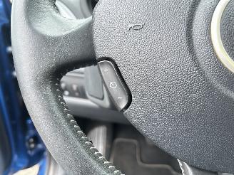 Renault Clio 1.6-16V Dynamique S Automaat picture 16