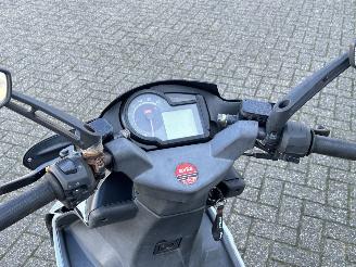 Aprilia SR 50 LC 2T picture 18