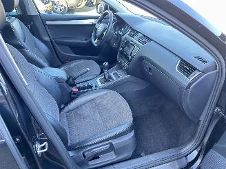 Skoda Octavia Combi 1.4 TSI Greentech Ambition Businessline picture 11