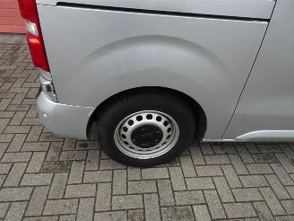 Peugeot Expert 227S 2.0 BlueHDI 180 Premium Pack 3 zits picture 27