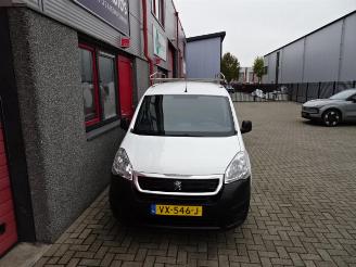 Peugeot Partner 122 1.6 HDi 90 L2 XR maxi met inrichting imperiaal picture 14