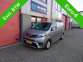 Uttjänta bilar auto Toyota Proace Worker 2.0 D-4D Professional automaat airco 2 x schuifdeur lmv 2020/1