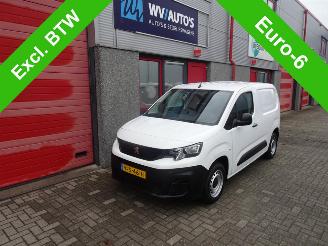 krockskadad bil auto Peugeot Partner 1.5 BlueHDI Pro 3 zits airco 90159 km !!! 2020/4