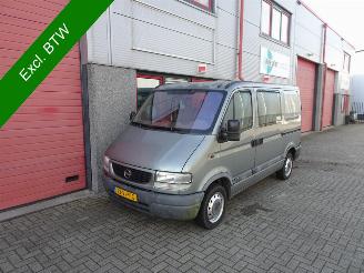 begagnad bil bedrijf Opel Movano 2.2 DTi L1H1 DC airco 6 pers 2 x schuifdeur 2001/3