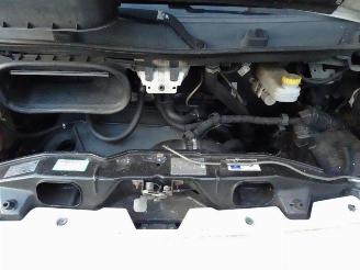 Peugeot Boxer 330 2.2 HDI L2H1 airco 3 zits picture 31
