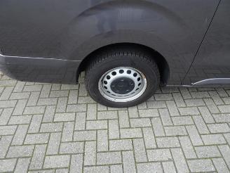 Peugeot Expert 231L 2.0 BlueHDI 150 Premium Pack airco 3 zits picture 22