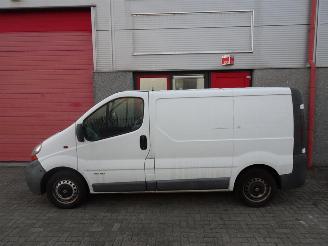 Renault Trafic 1.9 dCi L1H1 3 zitter apk 1-2027 !!!!!!!!!!!!!!! picture 5