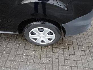 Ford Transit Courier 1.5 TDCI Ambiente AIRCO RIJDBARE SCHADE picture 27