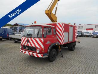 begagnad bil vrachtwagen Ford  bedford hoogwerker 1970/11