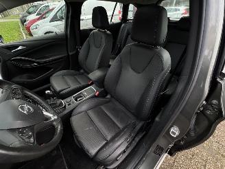 Opel Astra SPORTS TOURER+ picture 8