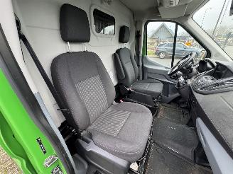 Ford Transit  picture 9