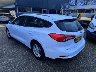 Ford Focus  picture 7