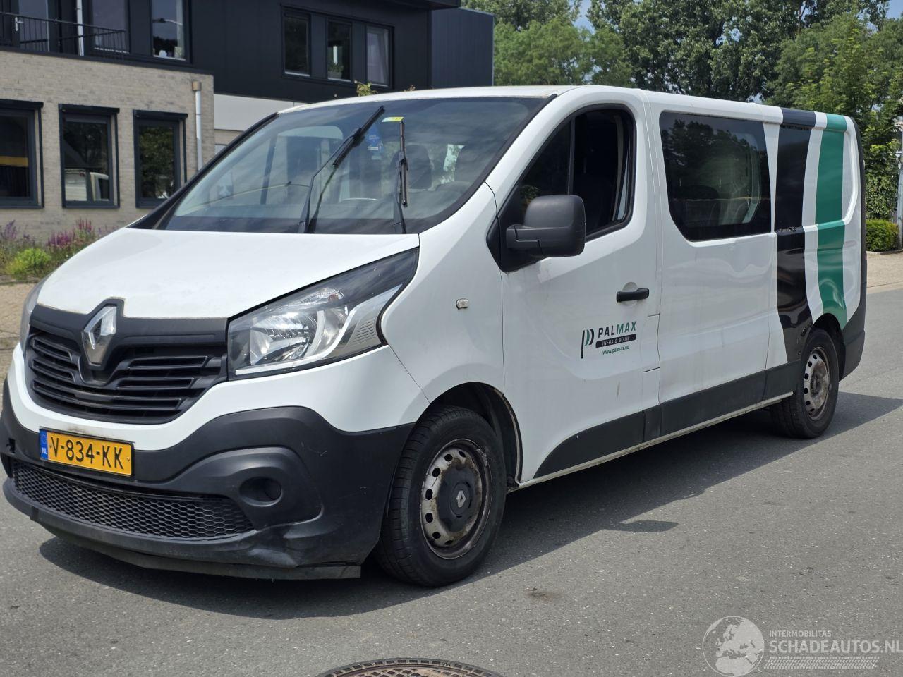 Renault Trafic DC 1.6 MOTORSCHADE
