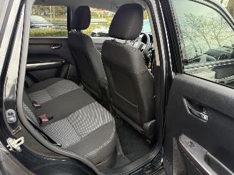 Suzuki Vitara 1.4 Boosterjet Select Smart Hybrid picture 13
