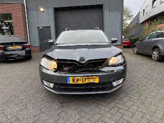 Skoda Octavia 1.6 TDI Greentech PANORAMADAK  Ambition Business picture 10