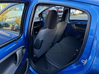 Toyota Aygo 1.0 VVT-i Now  AIRCO  Hatchback 5-dr. picture 27