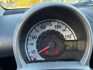 Toyota Aygo 1.0 VVT-i Now  AIRCO  Hatchback 5-dr. picture 19