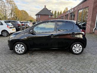 Peugeot 108 1.0 e-VTi Active  Hatchback 5-dr. picture 3