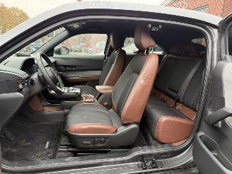 Mazda MX-30 e-SkyActiv R-EV 170 Advantage picture 28