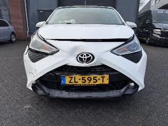 Toyota Aygo 1.0 VVT-i x-cite Hatchback 5-dr. picture 21