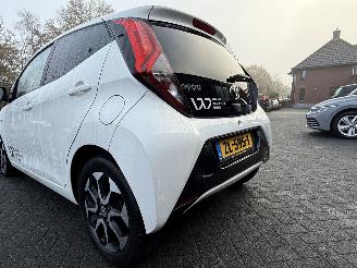 Toyota Aygo 1.0 VVT-i x-cite Hatchback 5-dr. picture 28