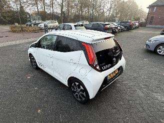 Toyota Aygo 1.0 VVT-i x-cite Hatchback 5-dr. picture 32