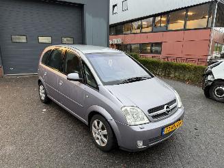 Opel Meriva 1.6-16V Cosmo (MPV 5-dr.) picture 33
