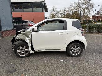 Toyota iQ 1.0 VVTi Aspiration AUTOMAAT picture 10