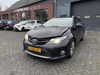 krockskadad bil auto Toyota Auris 1.8 Hybrid Lease Pro 2013/11