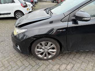 Toyota Auris 1.8 Hybrid Lease Pro picture 30