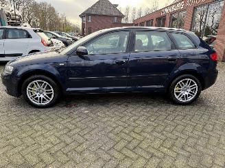 Audi A3 2.0 FSI Ambiente AUTOMAAT SPORTBACK  (Hatchback 5-dr.) picture 2