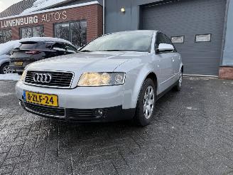 Unfallwagen Audi A4 2.0 FSI  LEER Sedan 4-dr. 2004/2