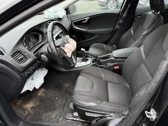 Volvo V-40 2.0 D2 Kinetic (Hatchback 5-dr.) picture 15