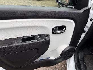 Renault Twingo 1.0 SCe Collection (Hatchback 5-dr.) picture 15