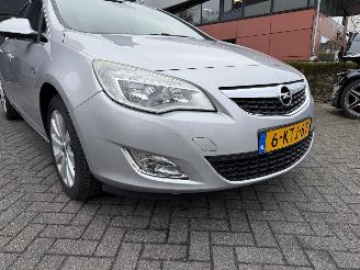 Opel Astra 1.4 Turbo Cosmo (Hatchback 5-dr.) picture 32