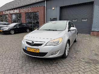 Schadeauto Opel Astra 1.4 Turbo Cosmo (Hatchback 5-dr.) 2012/6