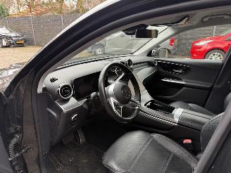 Mercedes GLC 300e 4MATIC Business Line picture 21