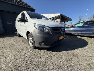Mercedes Vito 110 CDI Lang (Bedrijfsauto 4-dr.) picture 25