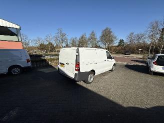 Mercedes Vito 110 CDI Lang (Bedrijfsauto 4-dr.) picture 26