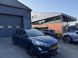 Ford Focus 1.0 EcoBoost Titanium Business picture 36