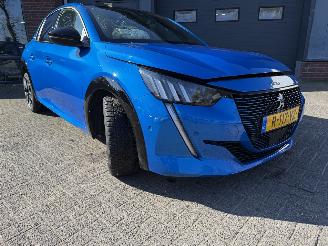 škoda osobní automobily Peugeot 208 EV GT Pack 50 kWh  PANORAMADAK  (Hatchback 5-dr.) 2022/12